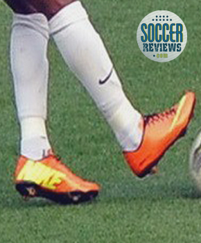 what does 17.3 mean in football boots